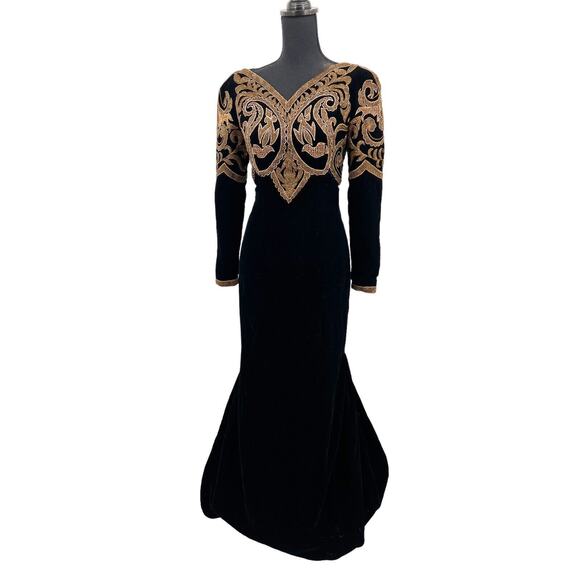 Vintage Victor Costa Black Velvet Heavily Beaded Evening Gown Bustle Back Sz 4 - Picture 10 of 16